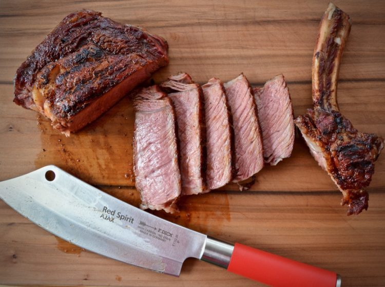 Gesmoktes Tomahawk Steak