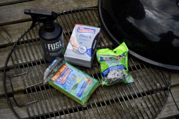 Kugelgrill reinigen